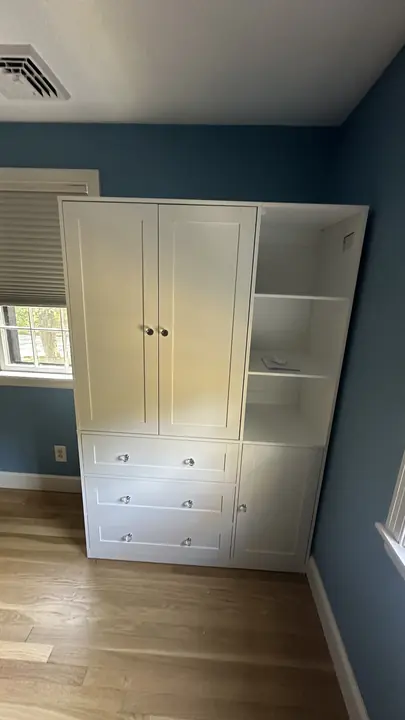 Wardrobe assembly project by FurniSet Pro