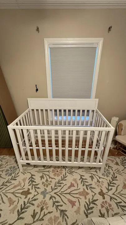 Crib assembly project by FurniSet Pro