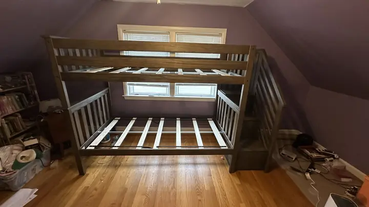 Bunk bed assembly project by FurniSet Pro